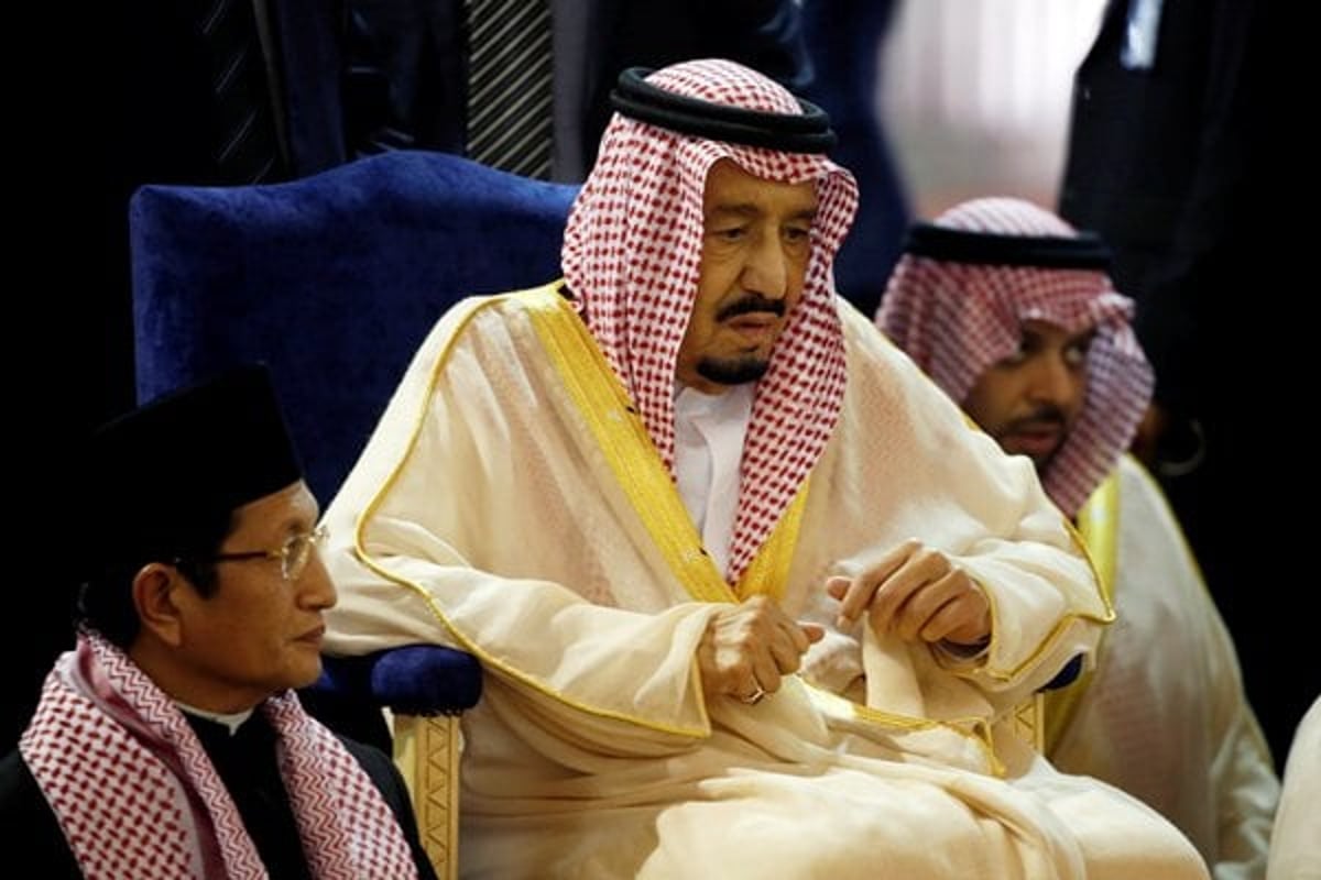 Raja Salman Kena Infeksi Paru-Paru, Yuk Cari Tahu Penyebab dan Gejalanya!